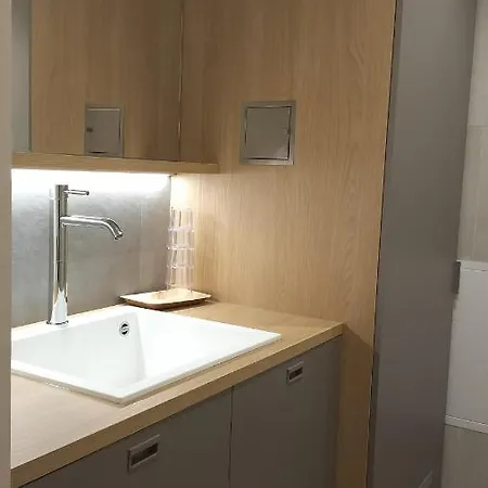 Fragilerooms فندق مبيت وإفطار دولو
