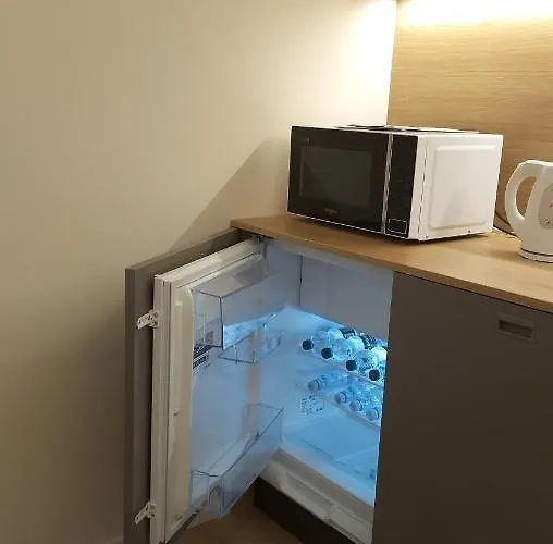 Fragilerooms فندق مبيت وإفطار دولو