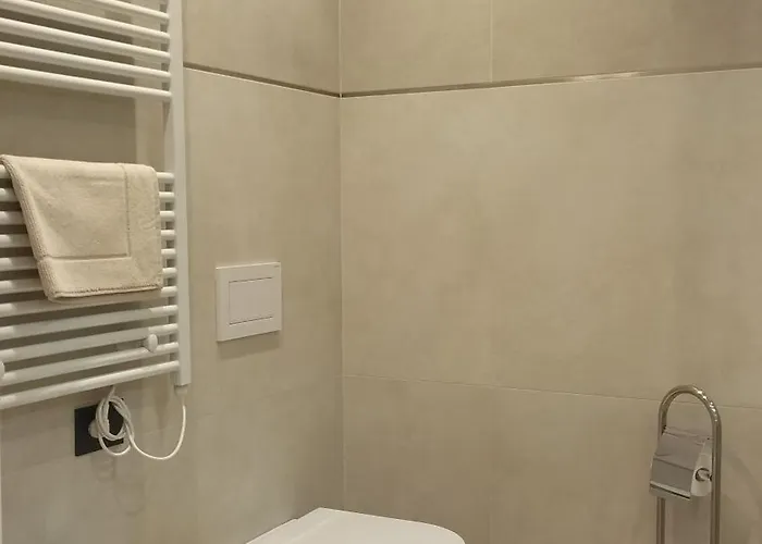 Fragilerooms فندق مبيت وإفطار